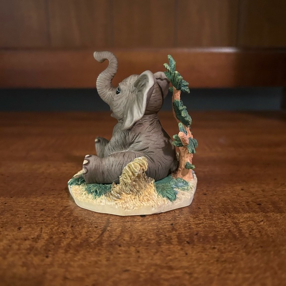 1995 African Elephant Hamilton Sculpture Collection "Protect Nature's Innocents" - Picture 5 of 6